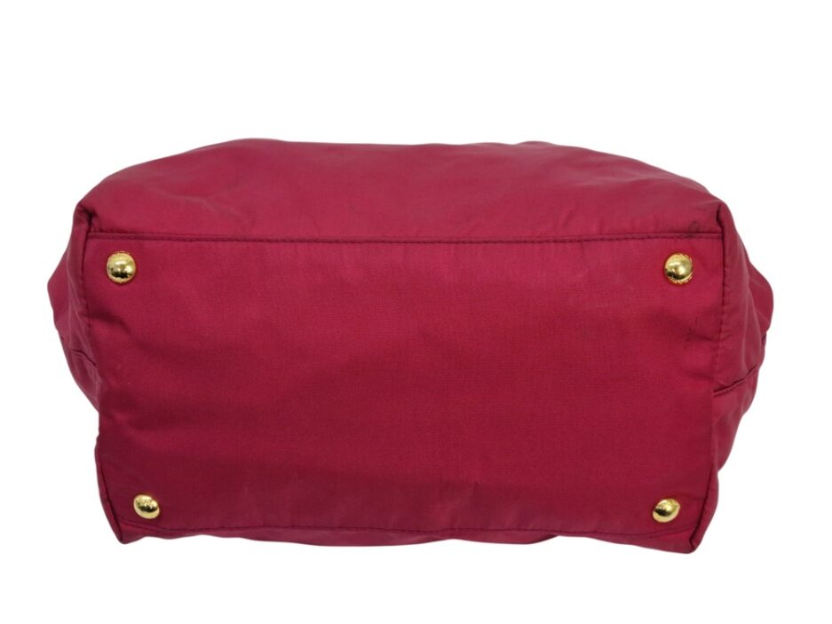 Prada borsa in nylon di colore fucsia - immagine 7