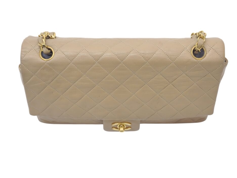 Chanel Timeless Classic Flap color biscotto - immagine 5