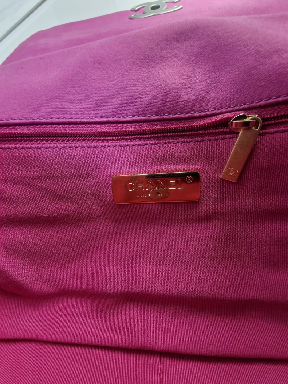 Chanel Borsa 19 Small in Jersey - immagine 18