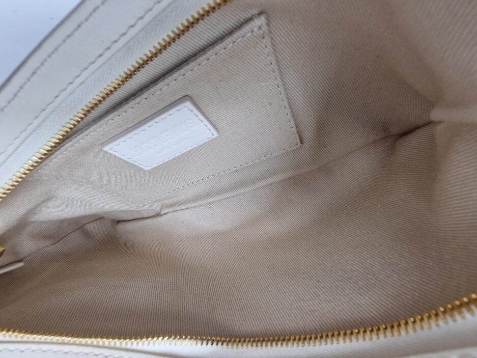 Jacquemus borsa Il Bisou Perle bianca - immagine 11