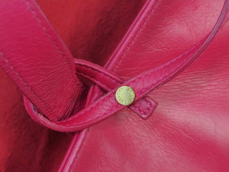 Yves Saint Laurent shopper in pelle fucsia - immagine 15