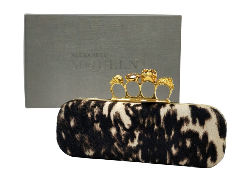 Alexander McQueen clutch Knuckle - immagine 2
