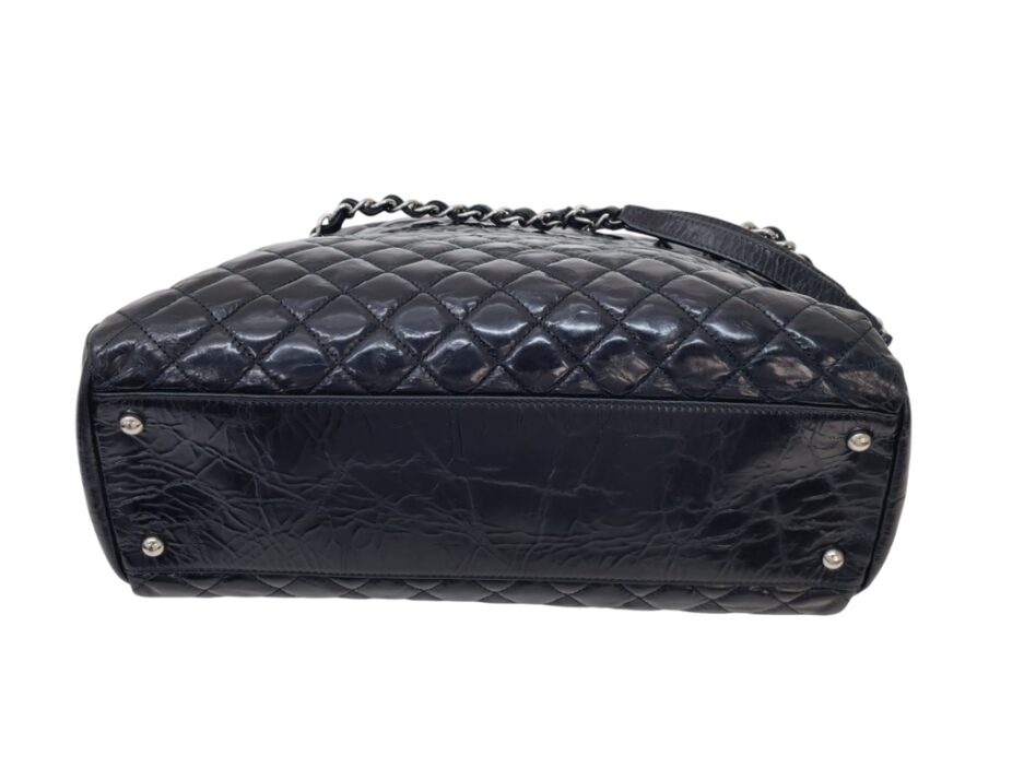 Chanel Mademoiselle in pelle verniciata - immagine 10