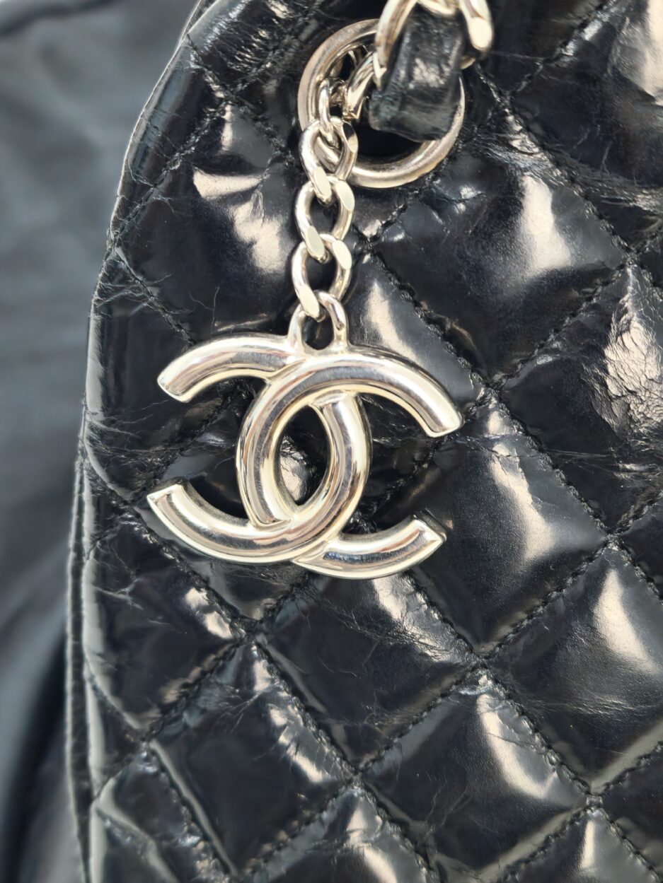 Chanel Mademoiselle in pelle verniciata - immagine 15