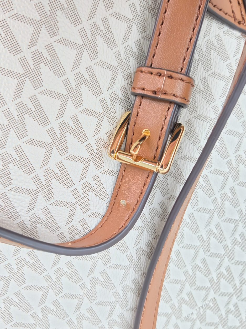 Michael Kors Zaino Grande in Tela - immagine 9