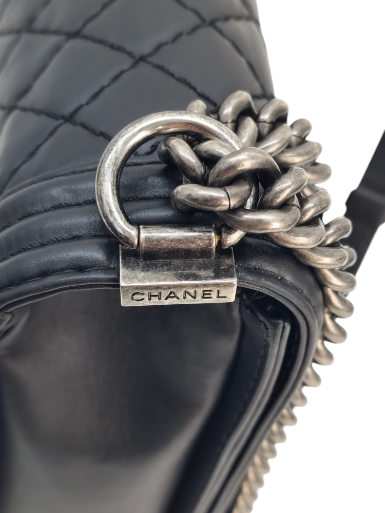 Chanel Borsa Boy Jumbo in Pelle Nera - immagine 3