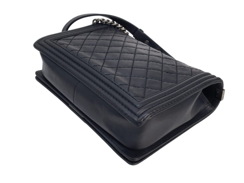 Chanel Borsa Boy Jumbo in Pelle Nera - immagine 11
