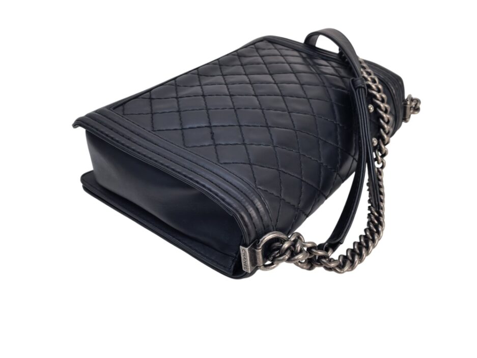 Chanel Borsa Boy Jumbo in Pelle Nera - immagine 12
