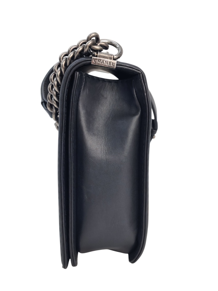 Chanel Borsa Boy Jumbo in Pelle Nera - immagine 14