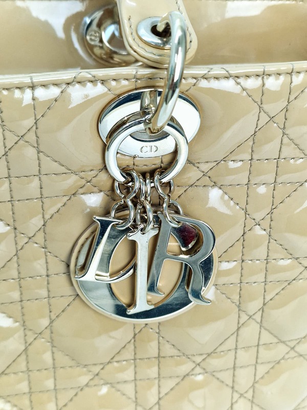 Christian Dior Borsa Lady Dior Grande Vernice - immagine 8