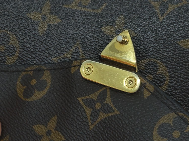 Louis Vuitton Borsa Métis Monogram - immagine 10