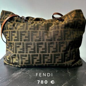 Beige Moderno Sconto Offerta Post Instagram (4)